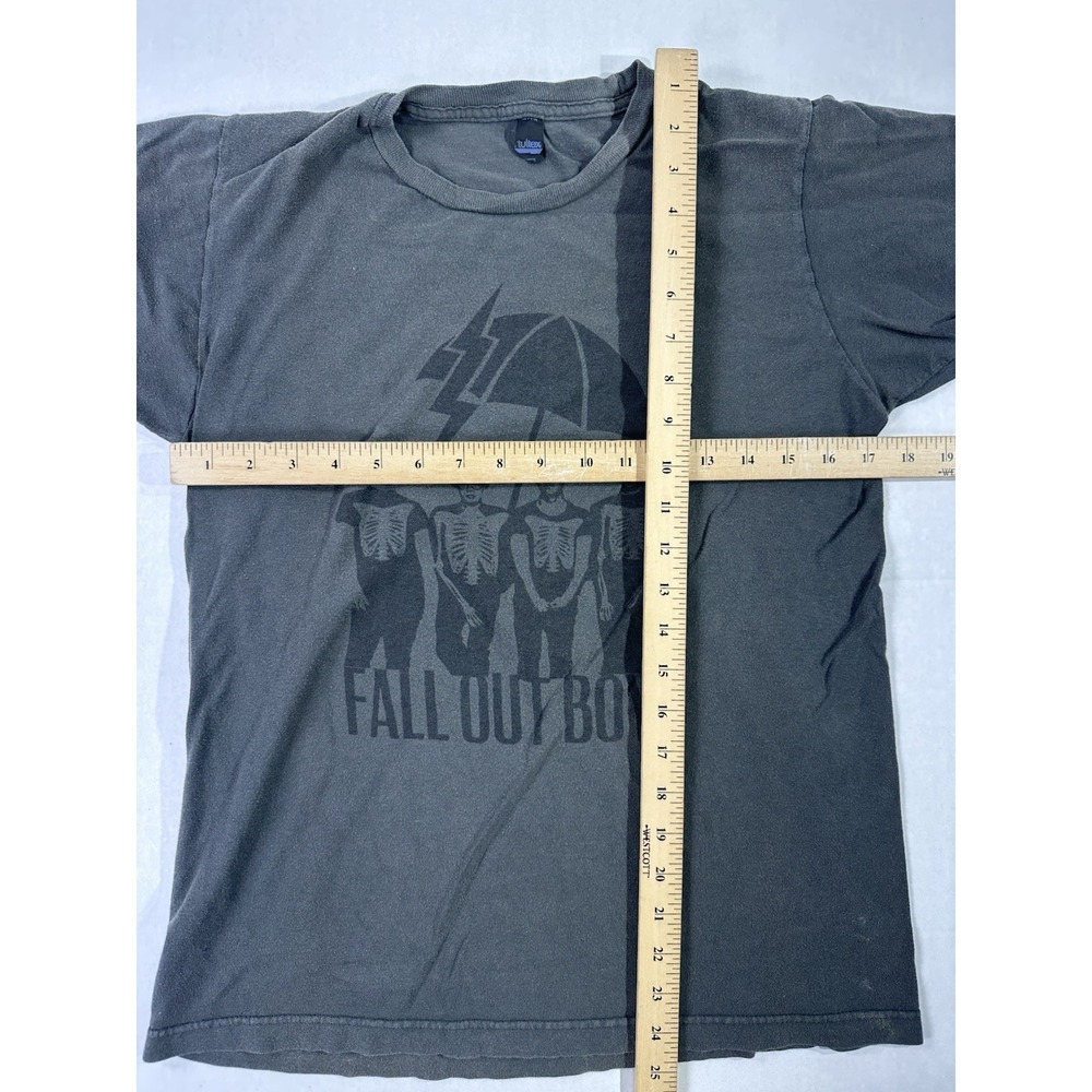 Fall Out Boy Skeleton Band Tee Tultex Black T-Shirt Size S Emo Rock Punk - Picture 4 of 4